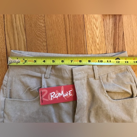 ROMWE Tan Corduroy Pants NWT - size Small / 4 - Picture 7 of 8